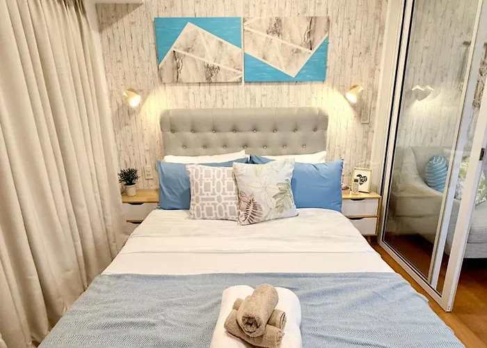 Modern 1br Staycation In Acqua Private Residences Apartamento